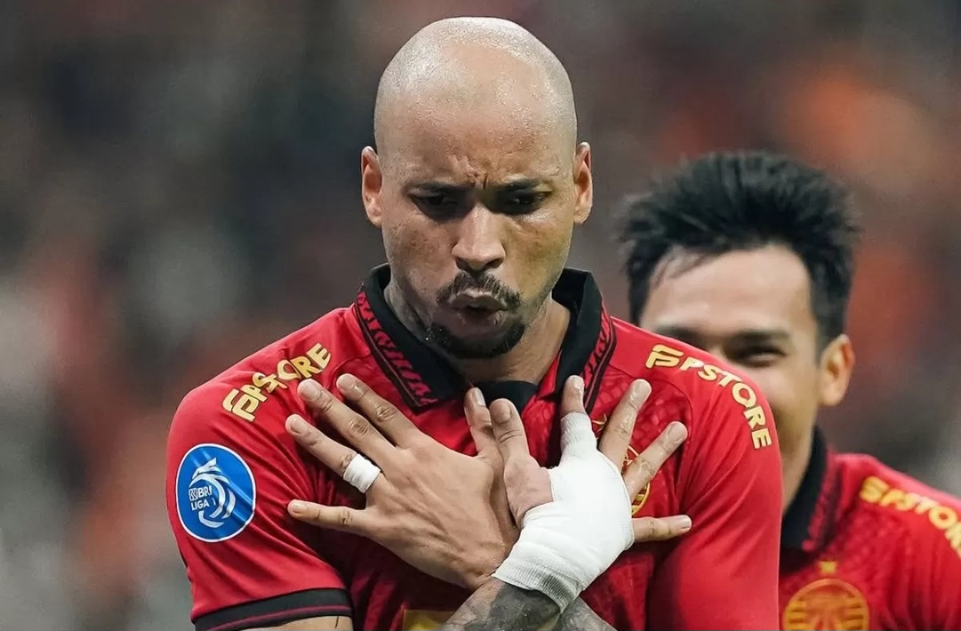 Penyerang Persija Jakarta Gustavo Almeida.