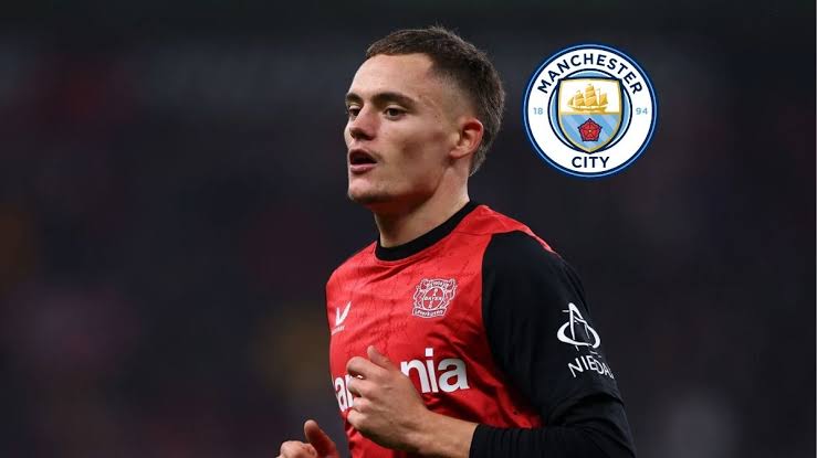 Gelandang serang muda Bayer Leverkusen, Florian Wirtz, dikaitkan dengan Manchester City.