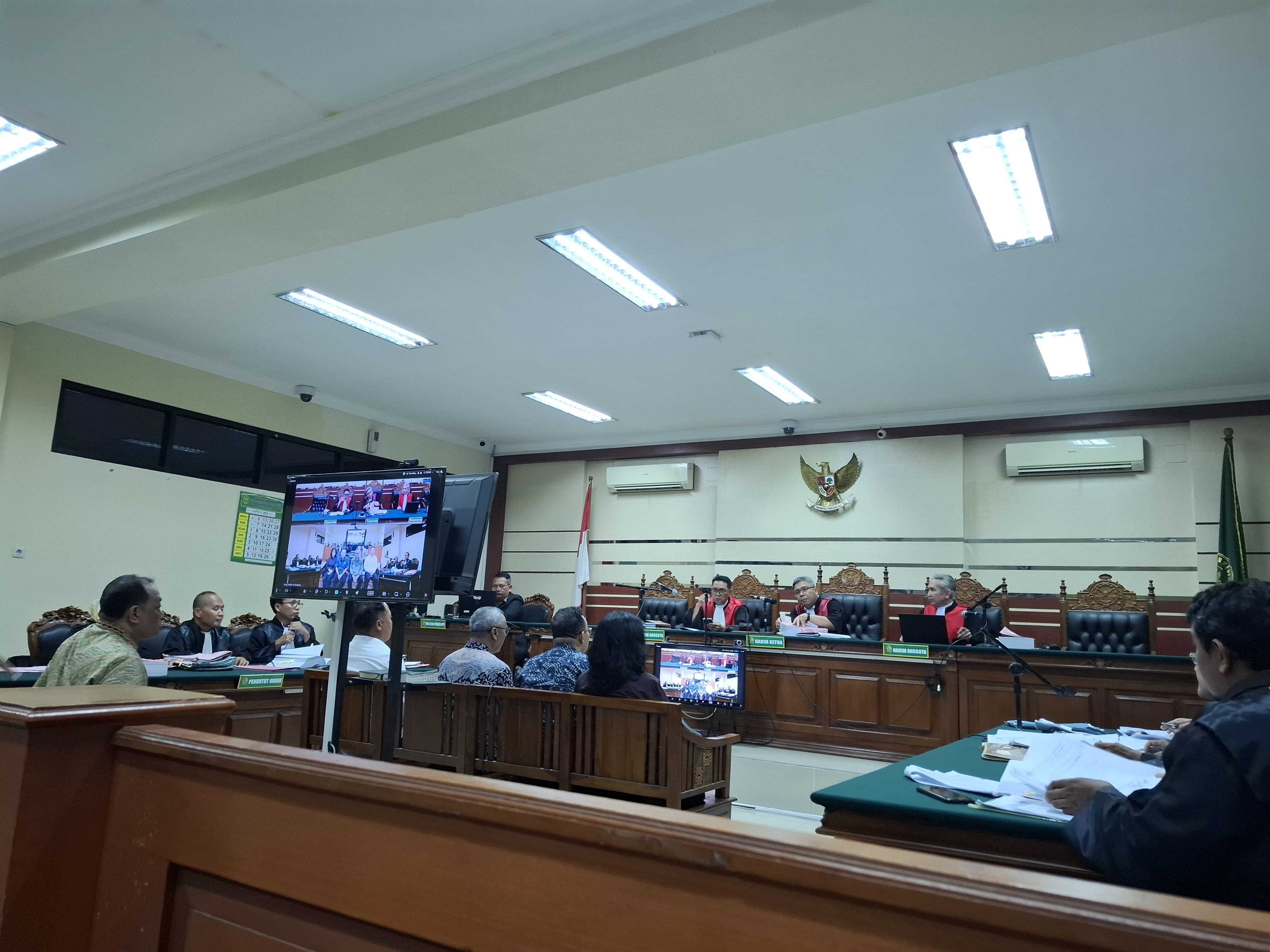 TIPIKOR: Suasana persidangan perkara Puri Asri Lestari di Pengadilan Tipikor Surabaya, Rabu 16 April 2025.