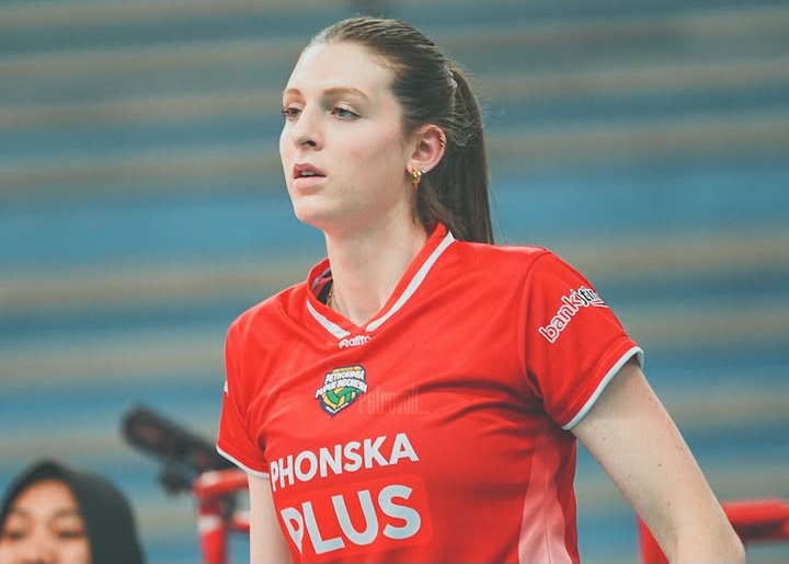 Julia Sangiacomo.