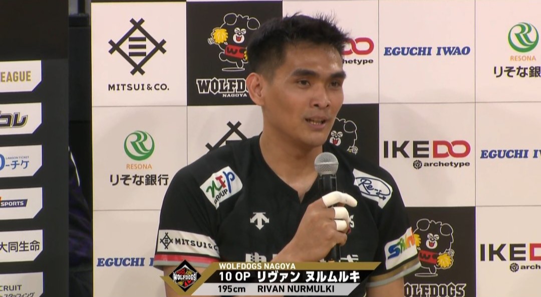 Rivan Nurmulki menyamai prestasi Megawati dengan jadi MVP di SV League Jepang.