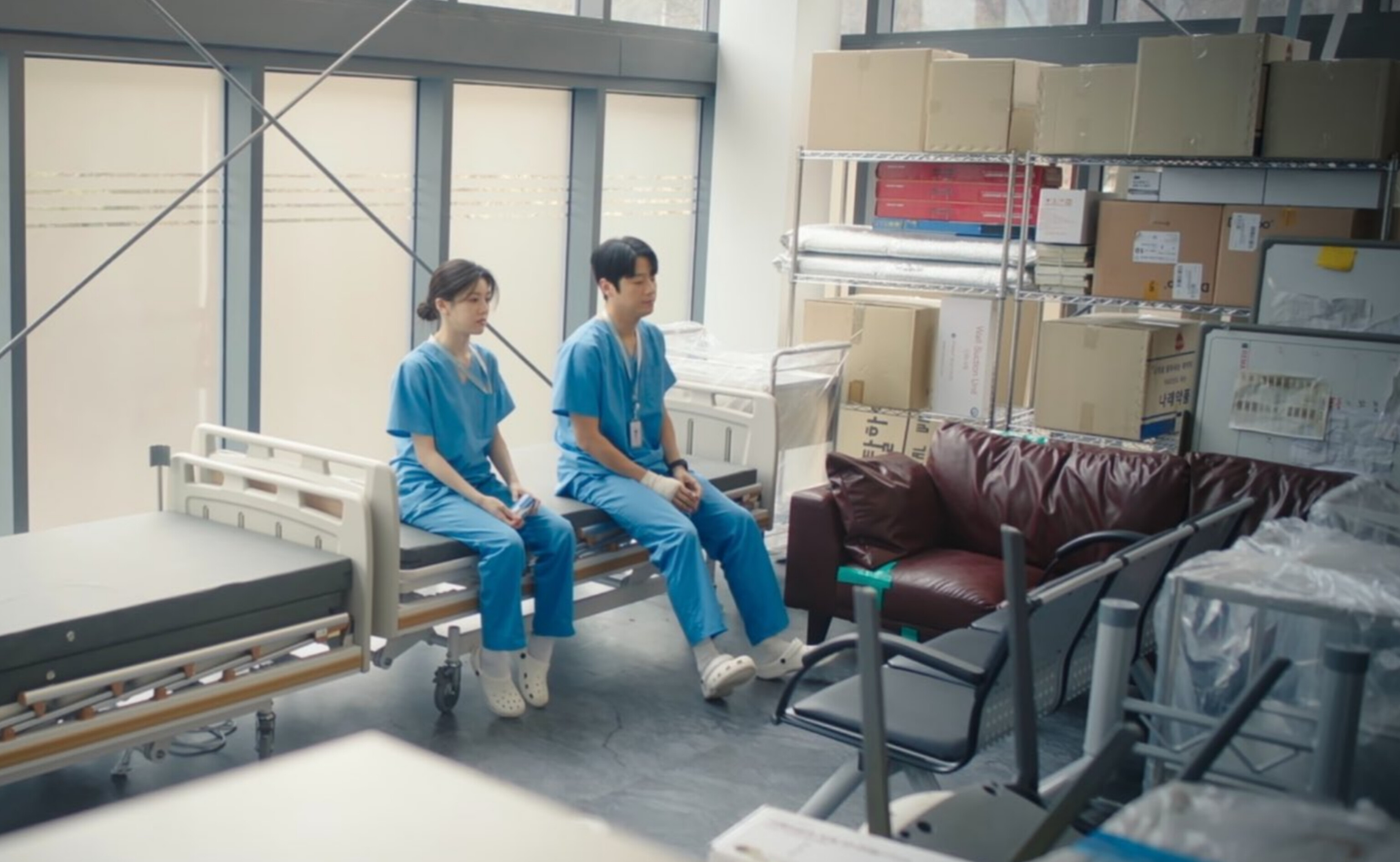 Potongan drama Korea Resident Playbook. Serail ini masuk dalam Top 10 Global Netflix di 44 negara.