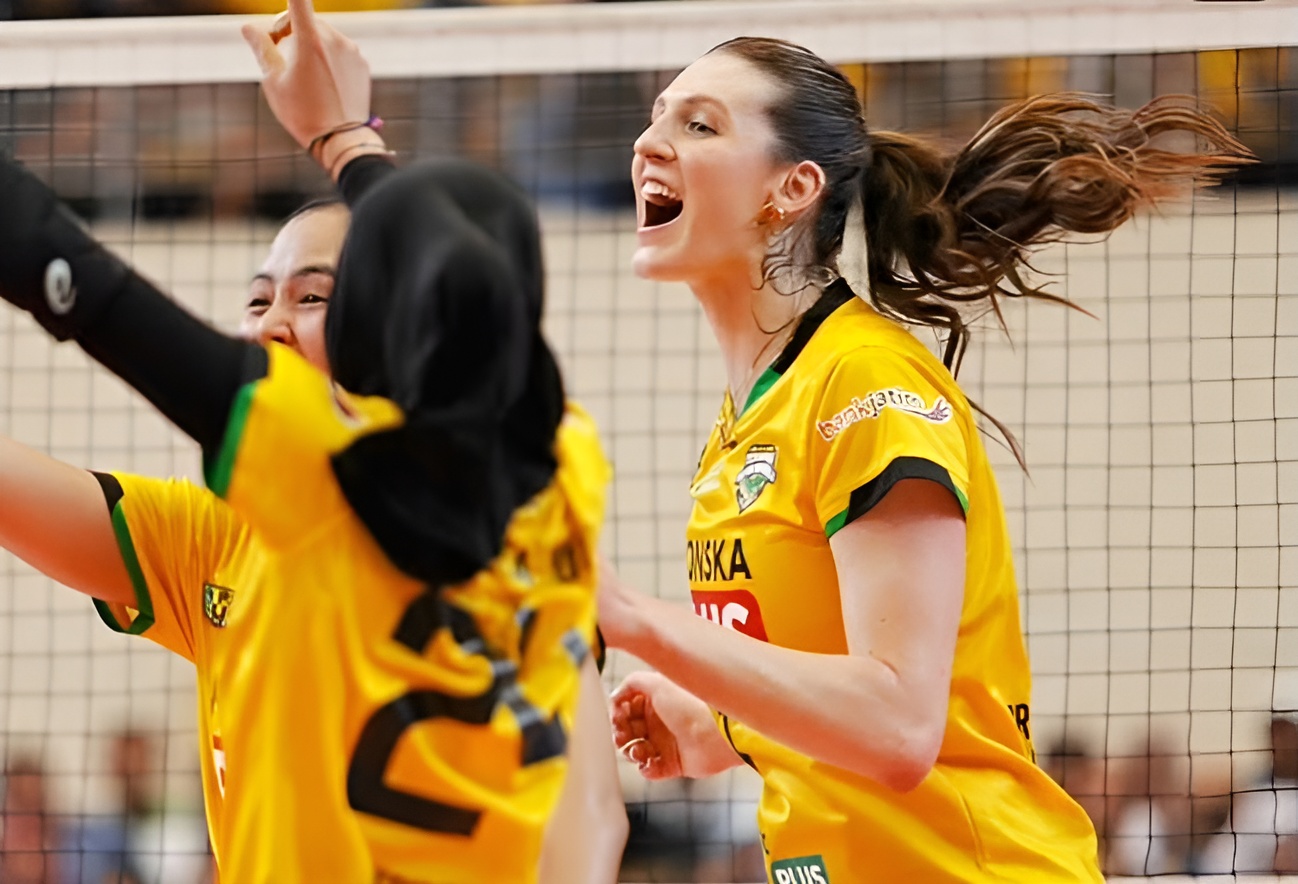 Gresik Petrokimia menang 3-1 atas Electric PLN.