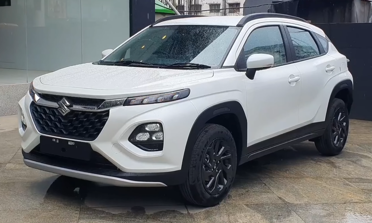 Suzuki Fronx jadi mobil terbaru Suzuki di lini small SUV.