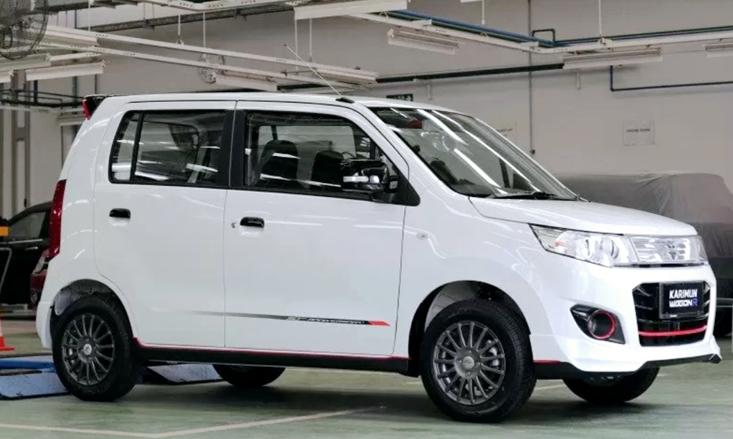 Si mungil yang stylish, Karimun Wagon R menjadi incaran.
