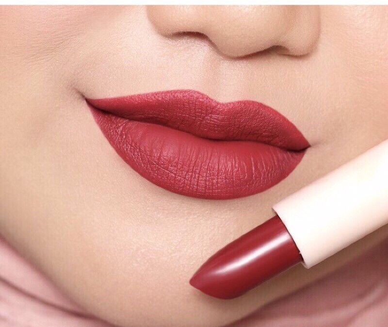 Ilustrasi lipstik matte terlaris di Lazada.
