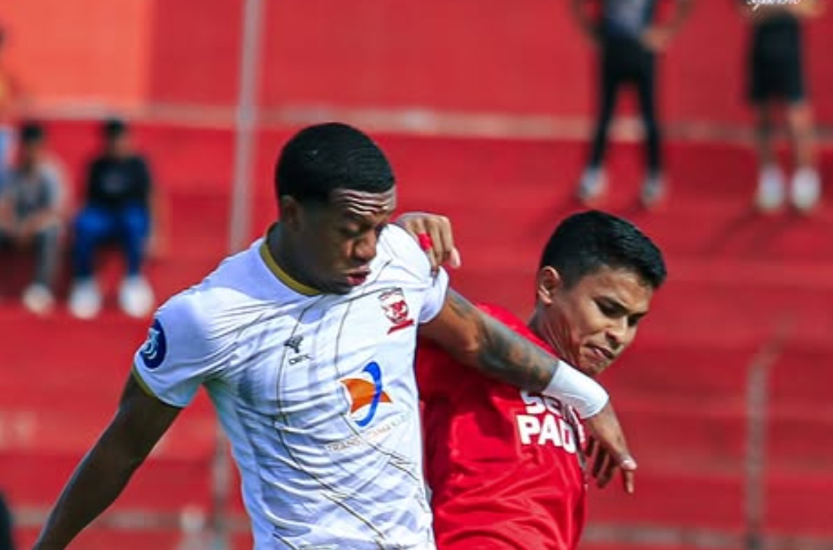 Semen Padang melakoni laga sengit kontra Madura United di lanjutan Liga 1.