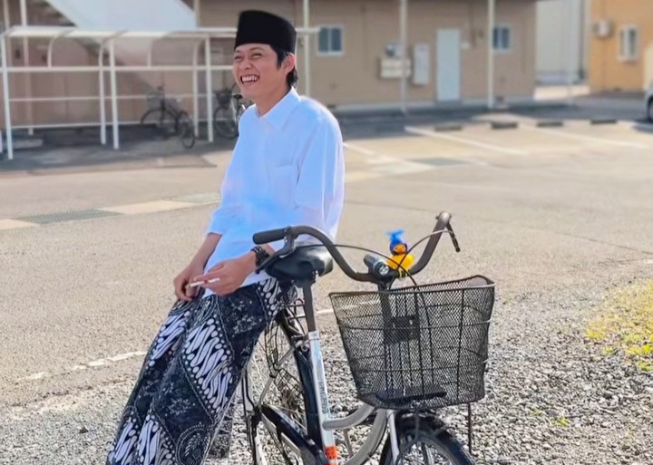 Reza Ade Kurniawan mirip Gus Iqdam.