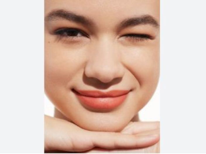 Ilustrasi rekomendasi warna lipstik untuk pemula.