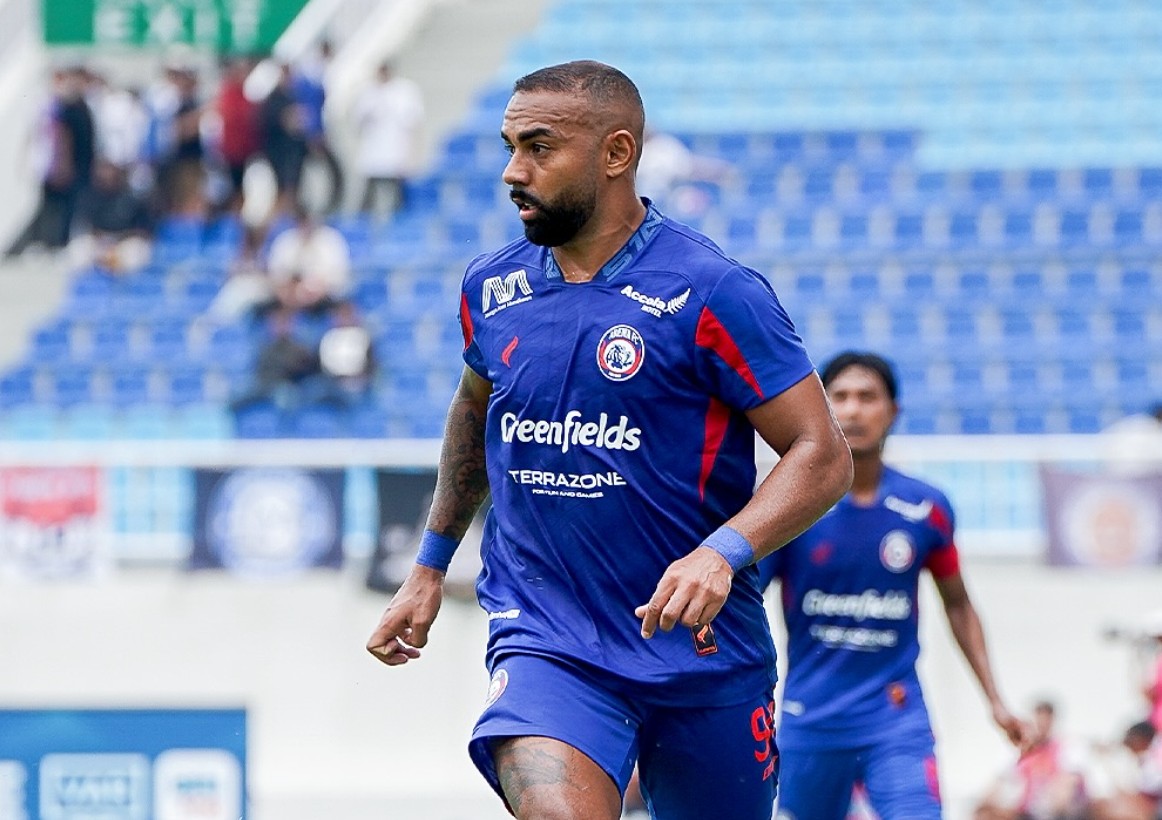 Arema kalah dari Persik di Liga 1 pekan ke-32.