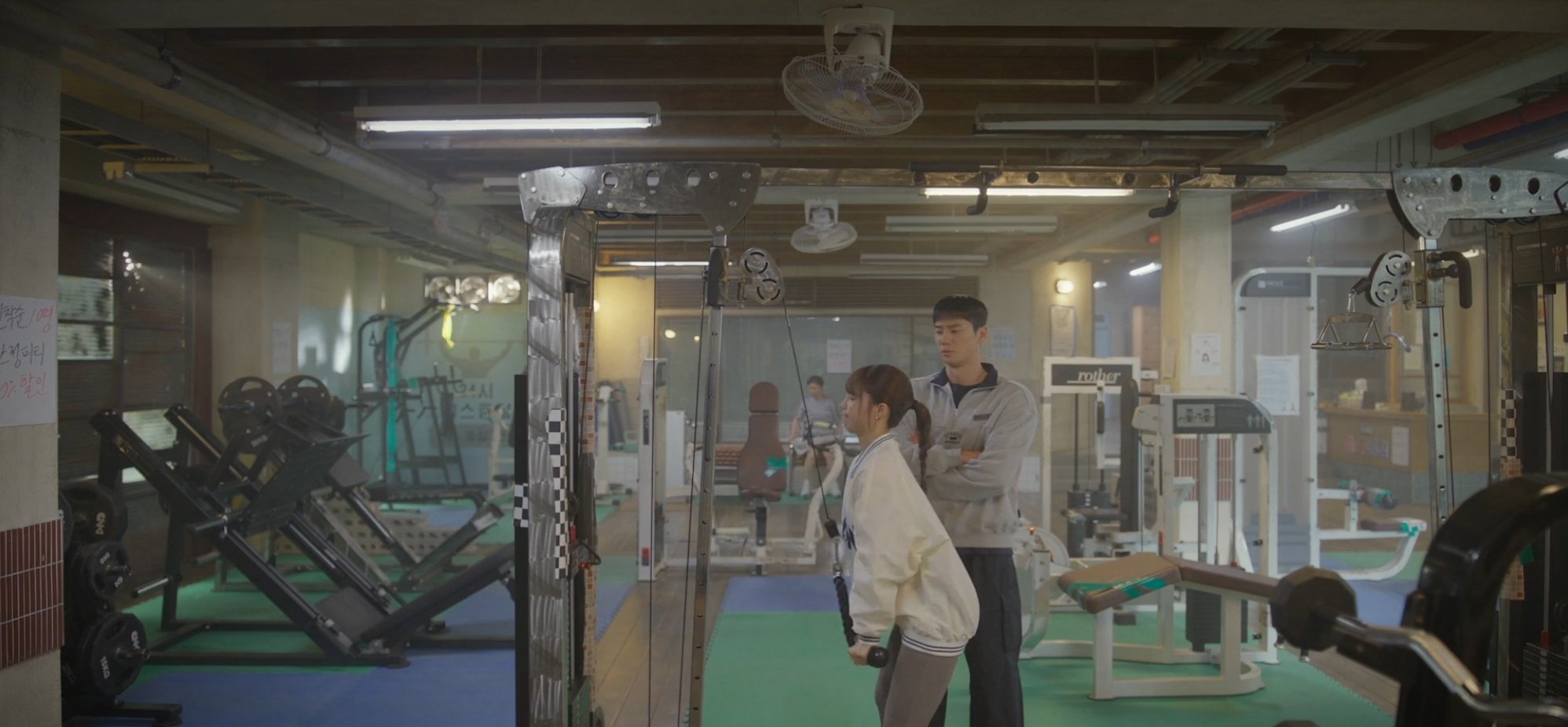 Pump Up the Healthy Love, drama Korea yang menyajikan kisah romansa dan transformasi di balik gym 24 jam. FOTO: TANGKAPAN LAYAR VIU