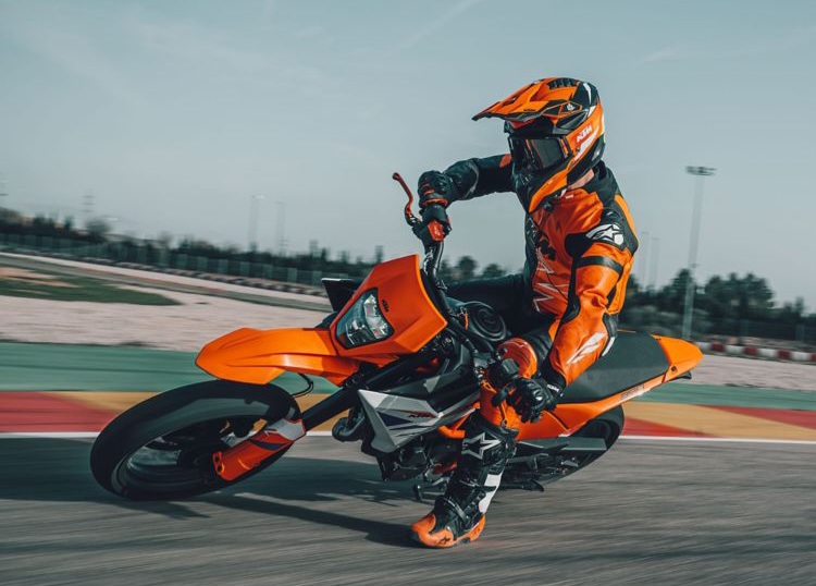 Salah satu motor produksi KTM.
