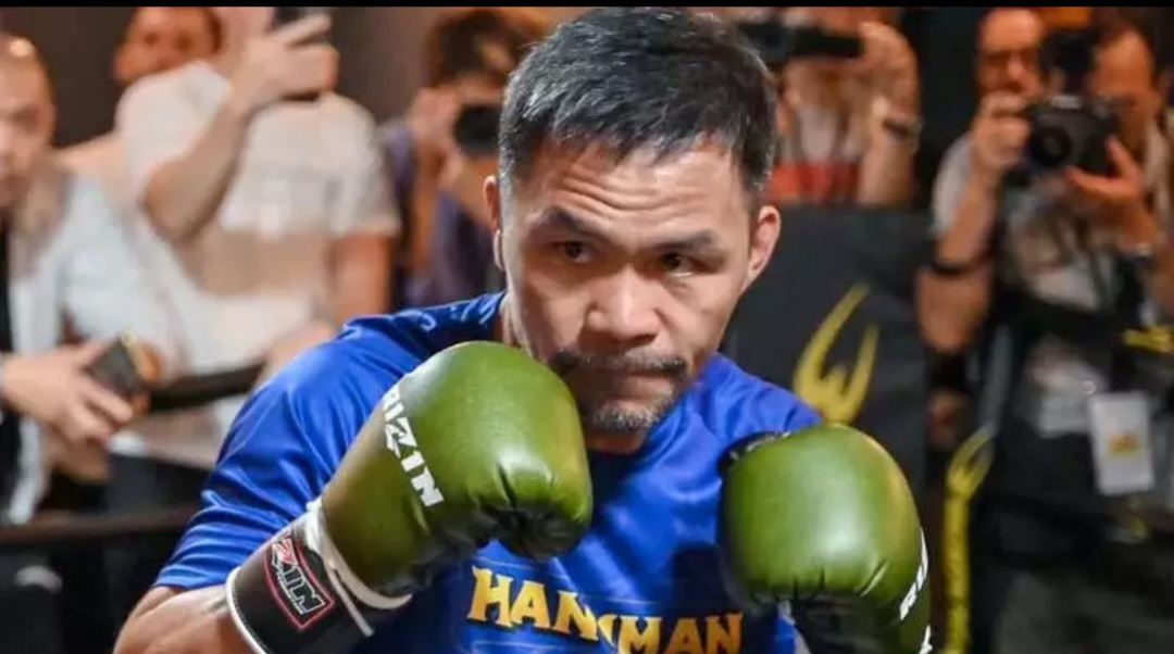 Legenda tinju Manny Pacquiao siap kembali naik ring melawan juara WBC Mario Barrios musim panas ini.