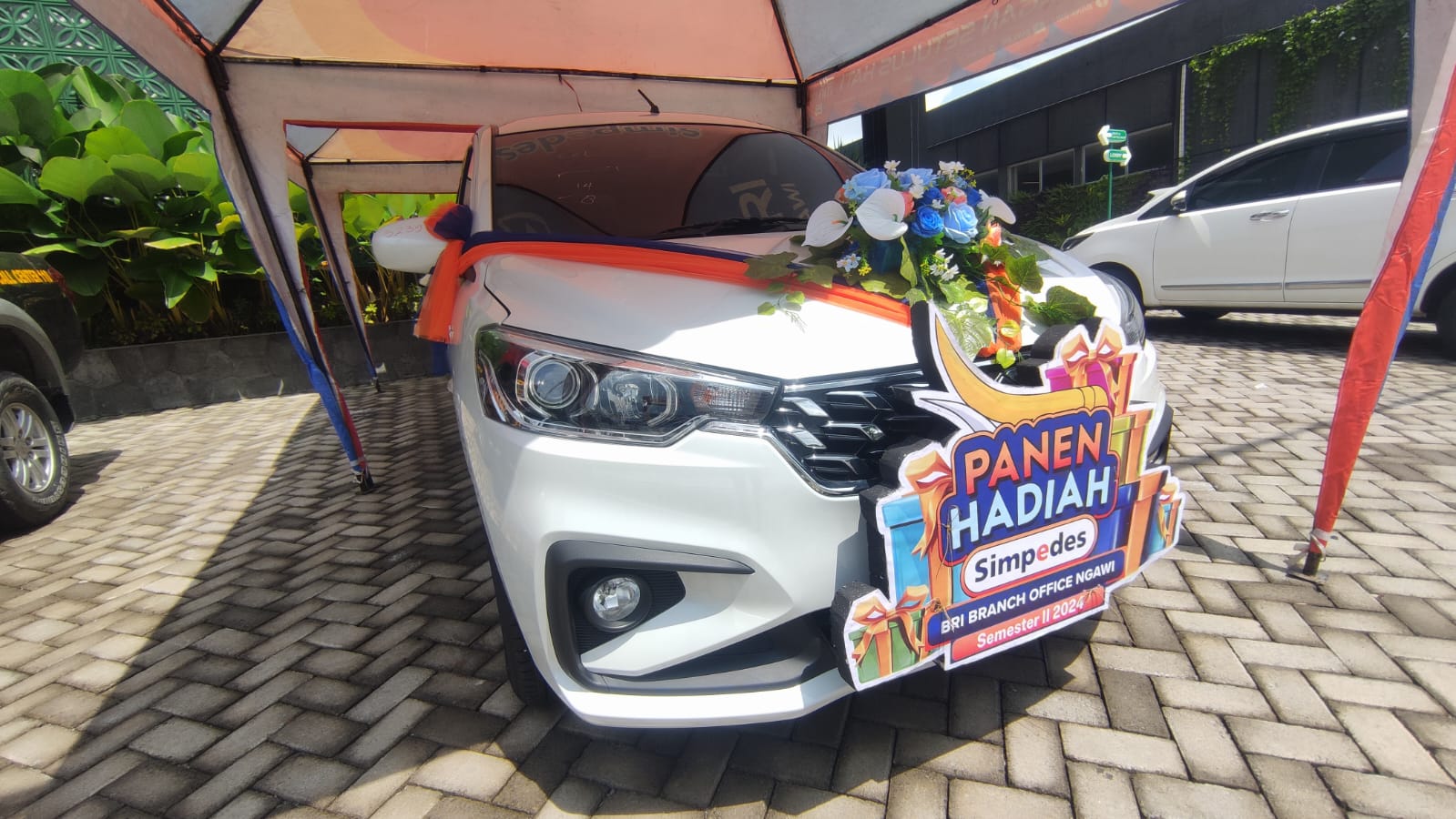 GRAND PRIZE: Suzuki All New Ertiga.