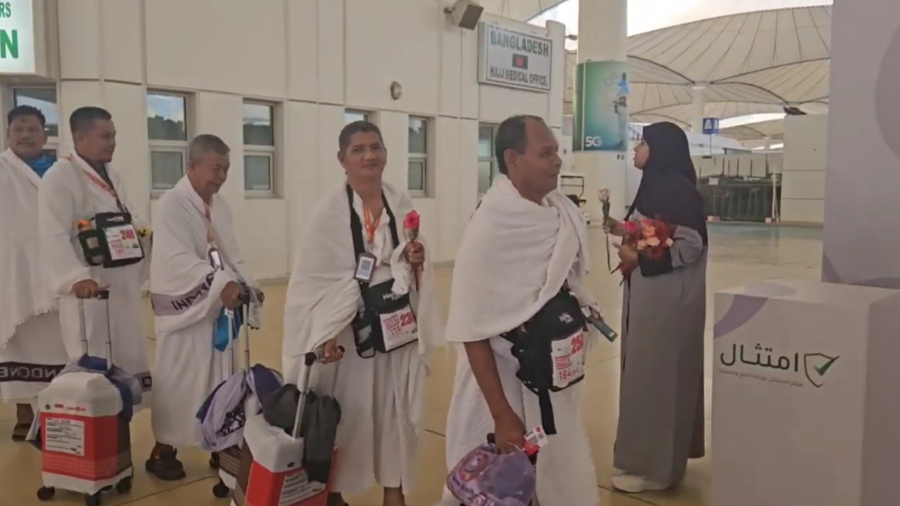 Petugas haji keluhkan sistem syarikah. Jemaah dari Madiun terpisah tempat tinggal di Mekkah, pelayanan tidak optimal. FOTO: DHIMAS GINANJAR/JAWA POS