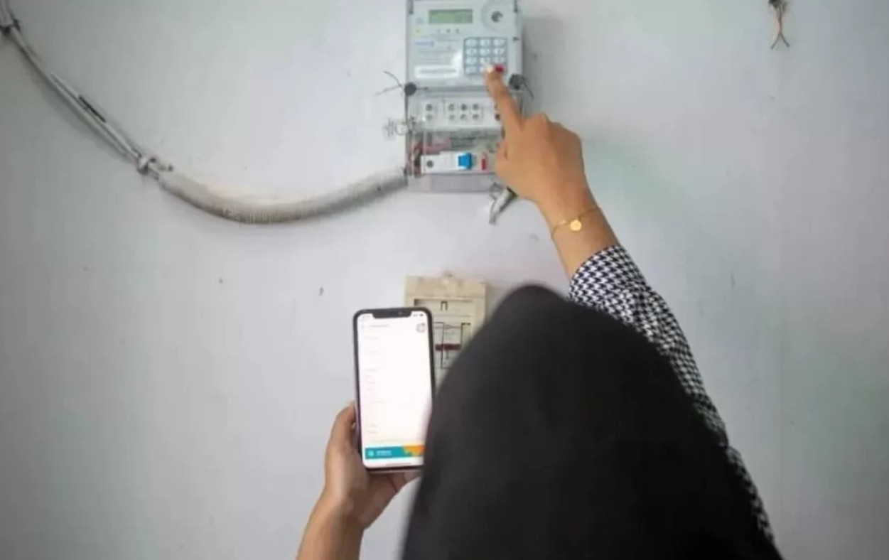 Ilustrasi diskon tarif listrik.