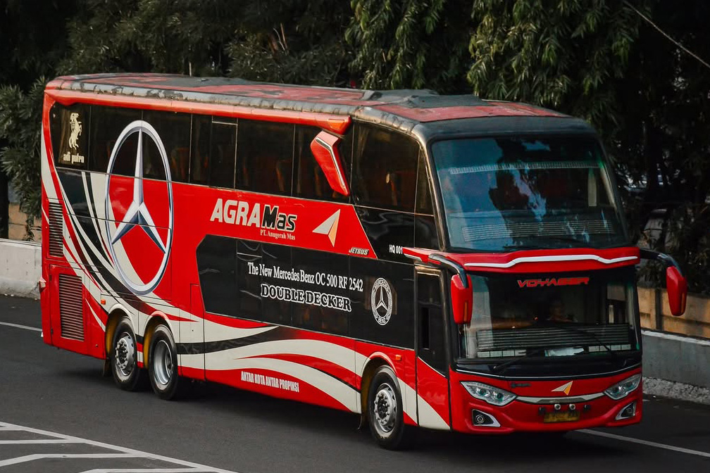Sleeper bus PO Agra Mas jadi salah satu pilihan favorit, penumpang bisa tidur nyeyak selama perjalanan rute Malang-Jakarta.