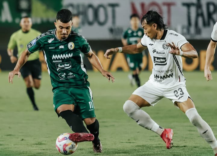 PSS Sleman saat hadapi Persija di Liga 1 pekan lalu.