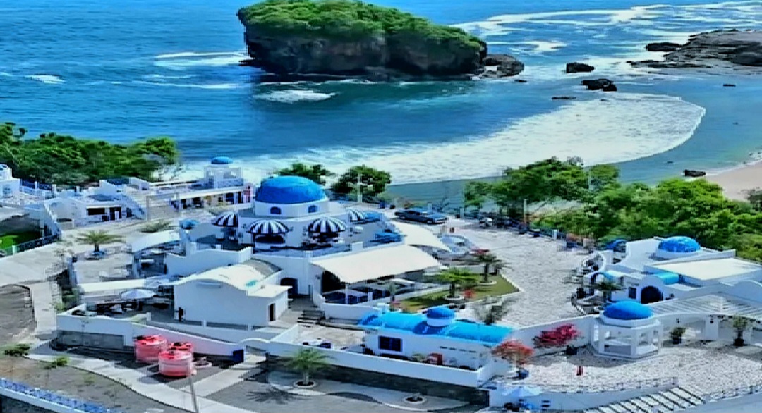 Jungwok Blue Ocean Spot ala Santorini di Jogja!