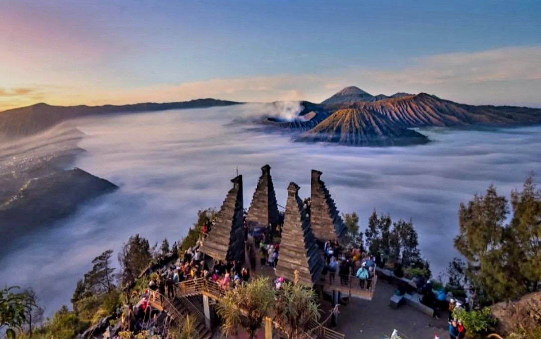 Salah satu objek wisata di Seruni Point Bromo di Probolinggo.