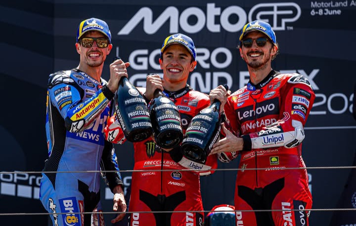 Pembalap Ducati podium 1 dan 3 di Aragon tadi malam.