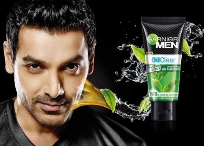 Ilustrasi facial wash pria salah satunya Garnier Men.