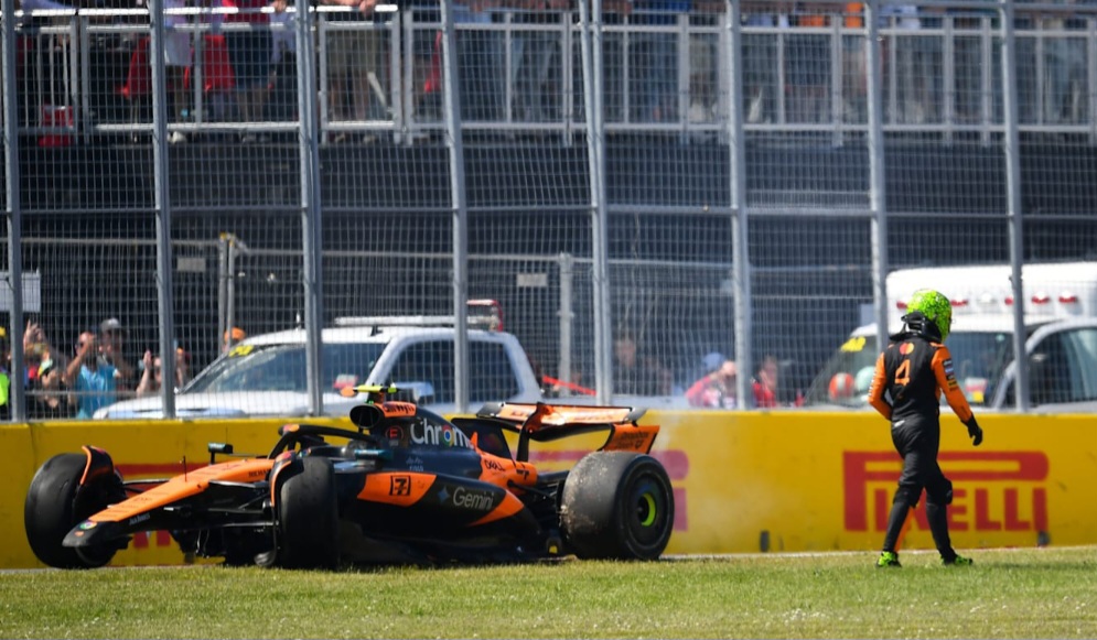 Lando Norris menabrak Piastri di GP Kanada 2025.
