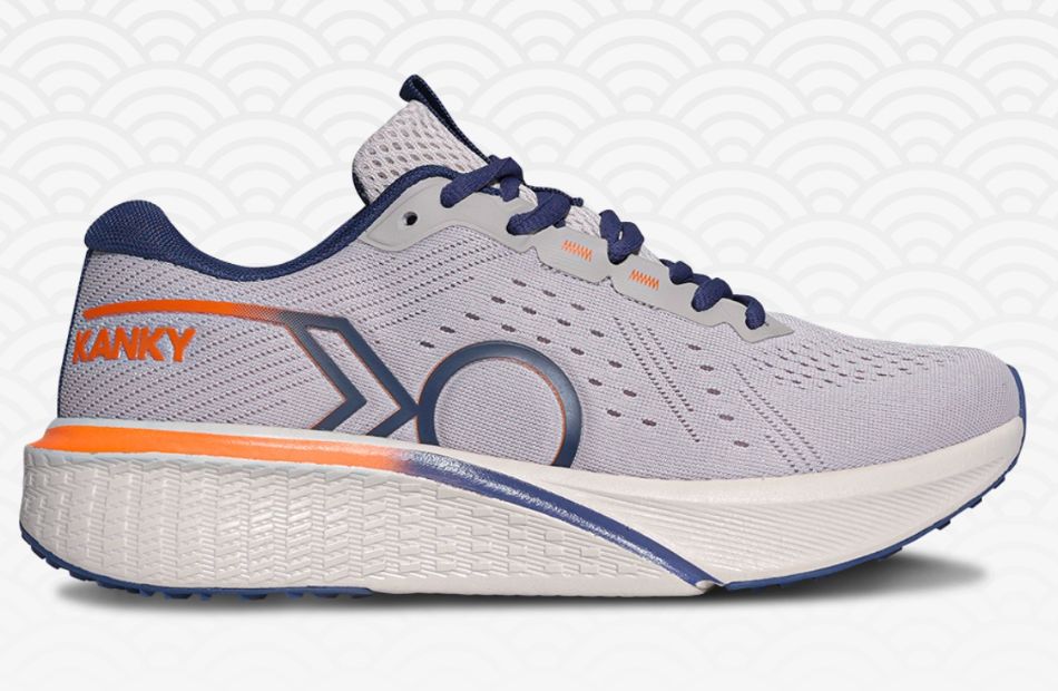 Story Kaze menjadi Sepatu Kanky X Tirta yang mengutamakan kenyamanan untuk jalan dan easy run.