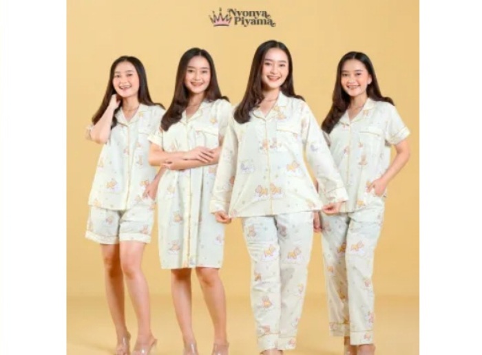 Ilustrasi rekomendasi setelan baju tidur wanita salah satunya Nyonya Piyama.