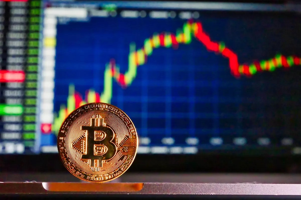 Bitcoin masih menjadi salah satu aset investasi yang berkinerja baik.