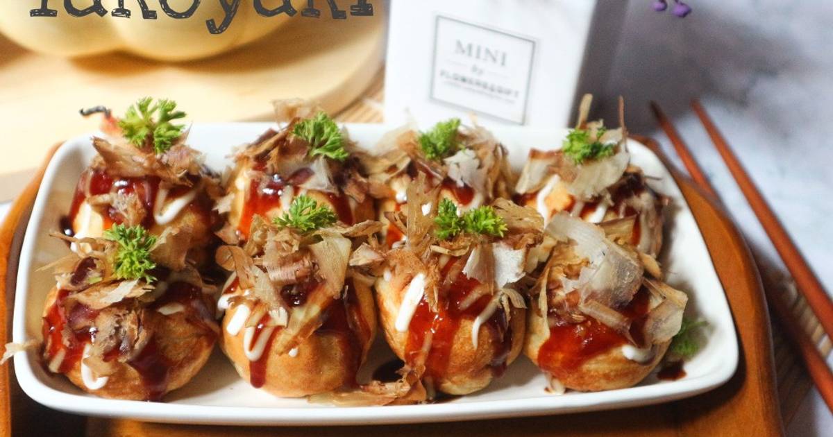 Ilustrasi takoyaki lezat ala rumahan.