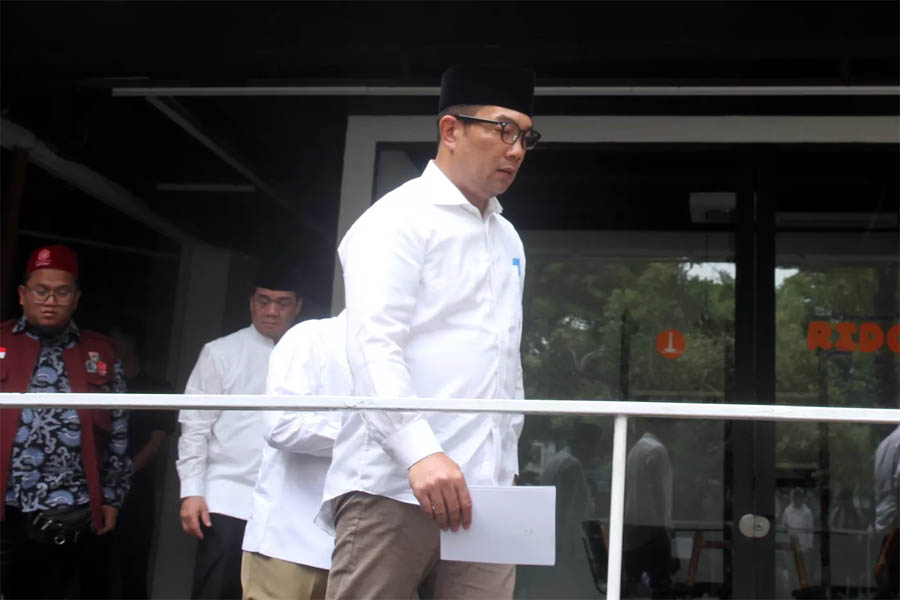 Ridwan Kamil menggugat balik selebgram Lisa Mariana dengan tuntutan ganti rugi total mencapai Rp 105 miliar akibat tuduhan yang merusak reputasi mantan Gubernur Jawa Barat itu.