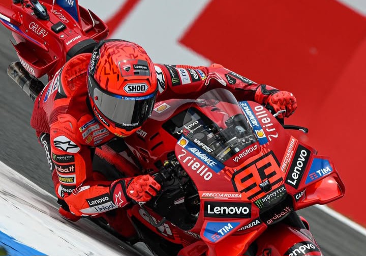 Marc Marquez bukukan waktu tercepat di FP1.