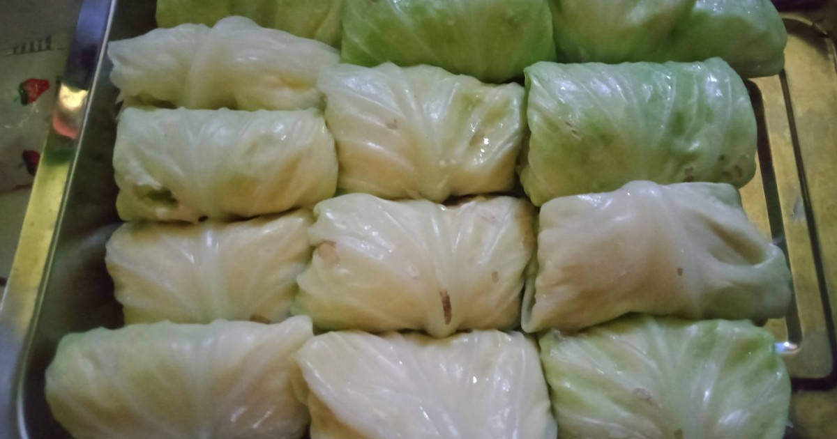 Ilustrasi siomay kubis kukus yang cocok untuk camilan.