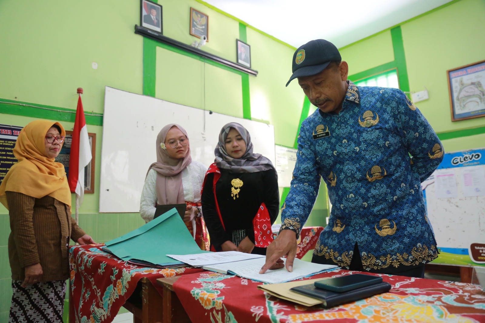 Dinas Pendidikan Kota Madiun berencana membuka pendaftaran tahap III untuk mengisi pagu kosong SD dan SMP. Foto: Dok Radar Madiun