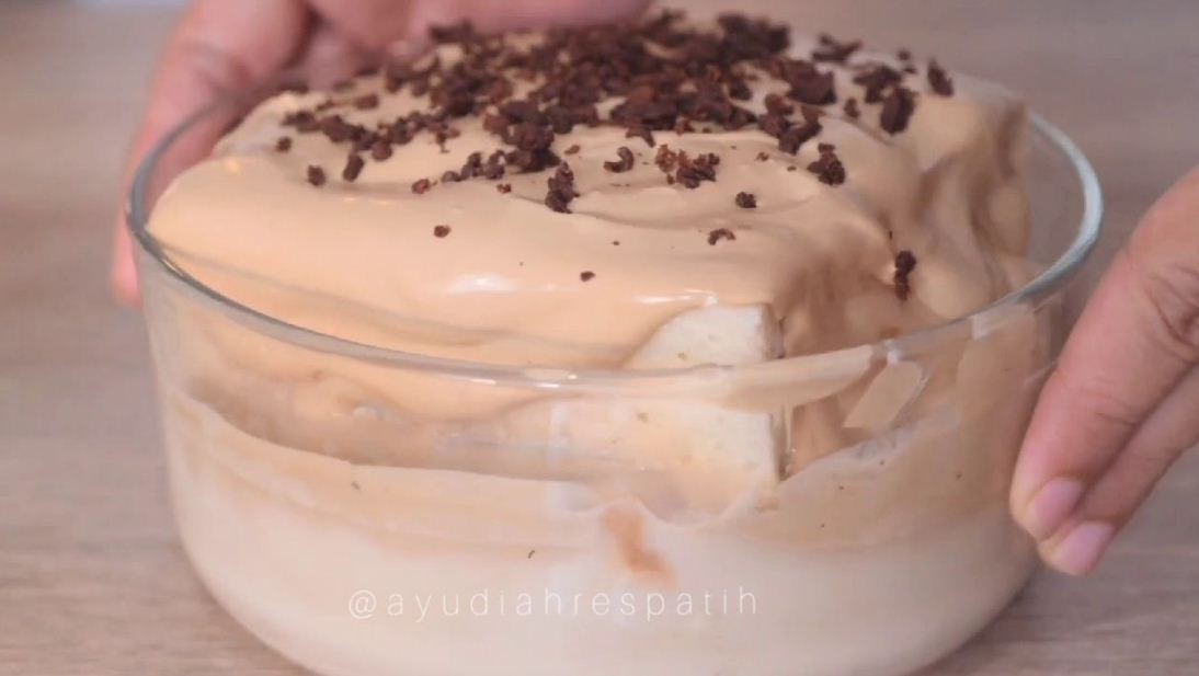 Resep roti dalgona coffee.