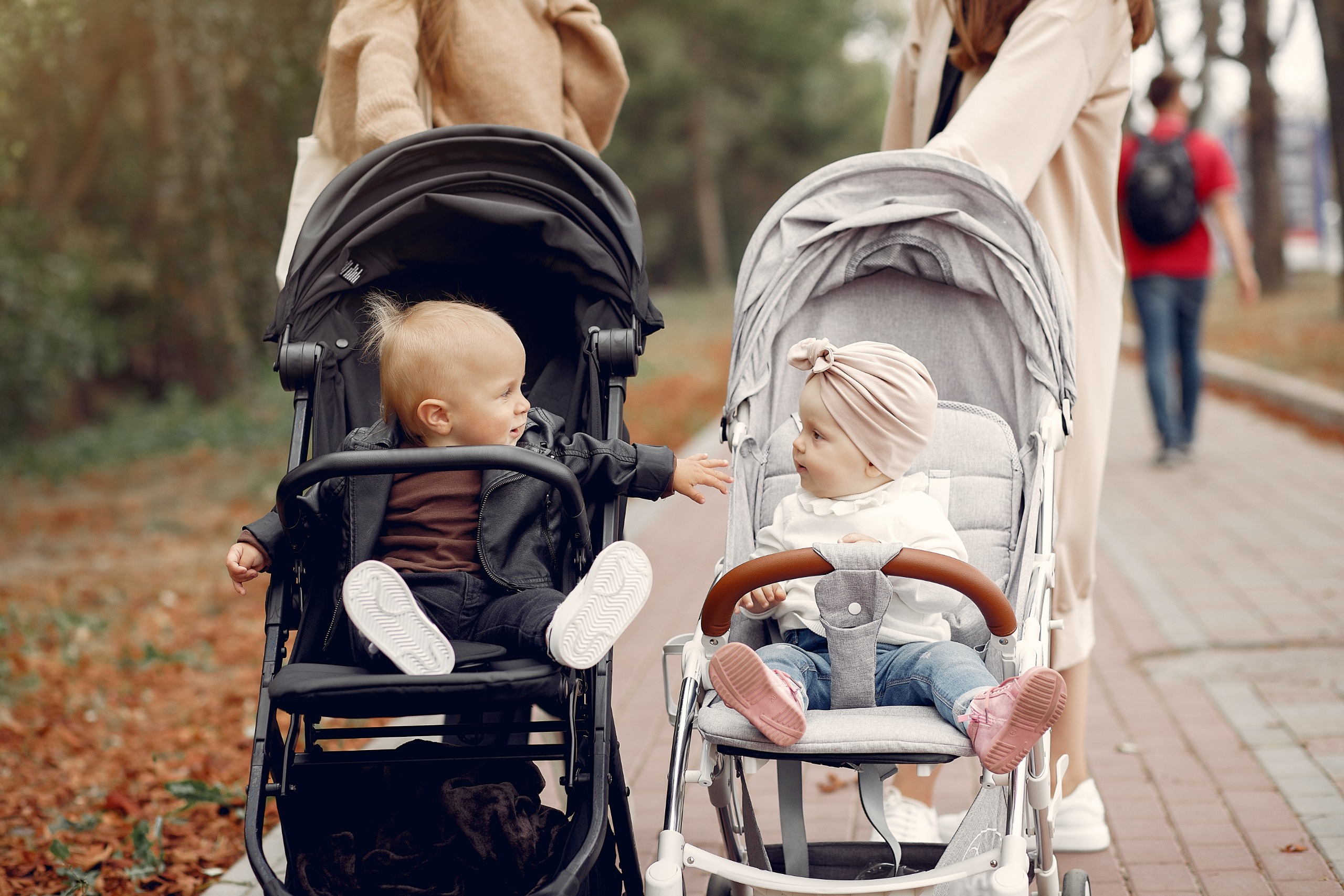 Beragam jenis dan fungsi stroller bayi.