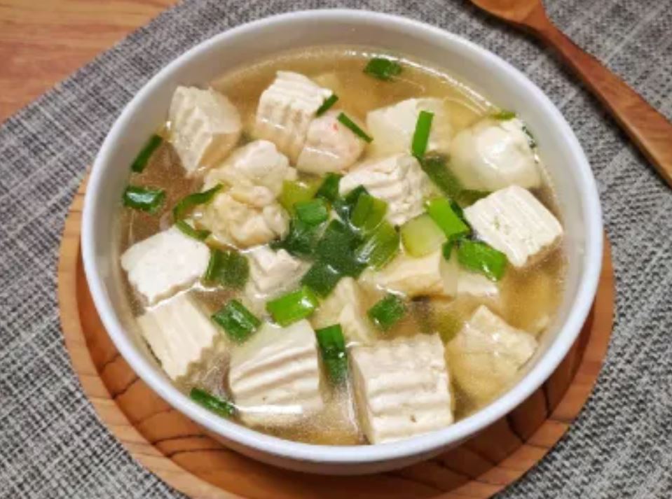 Resep sup tahu sutera ala Hokben.