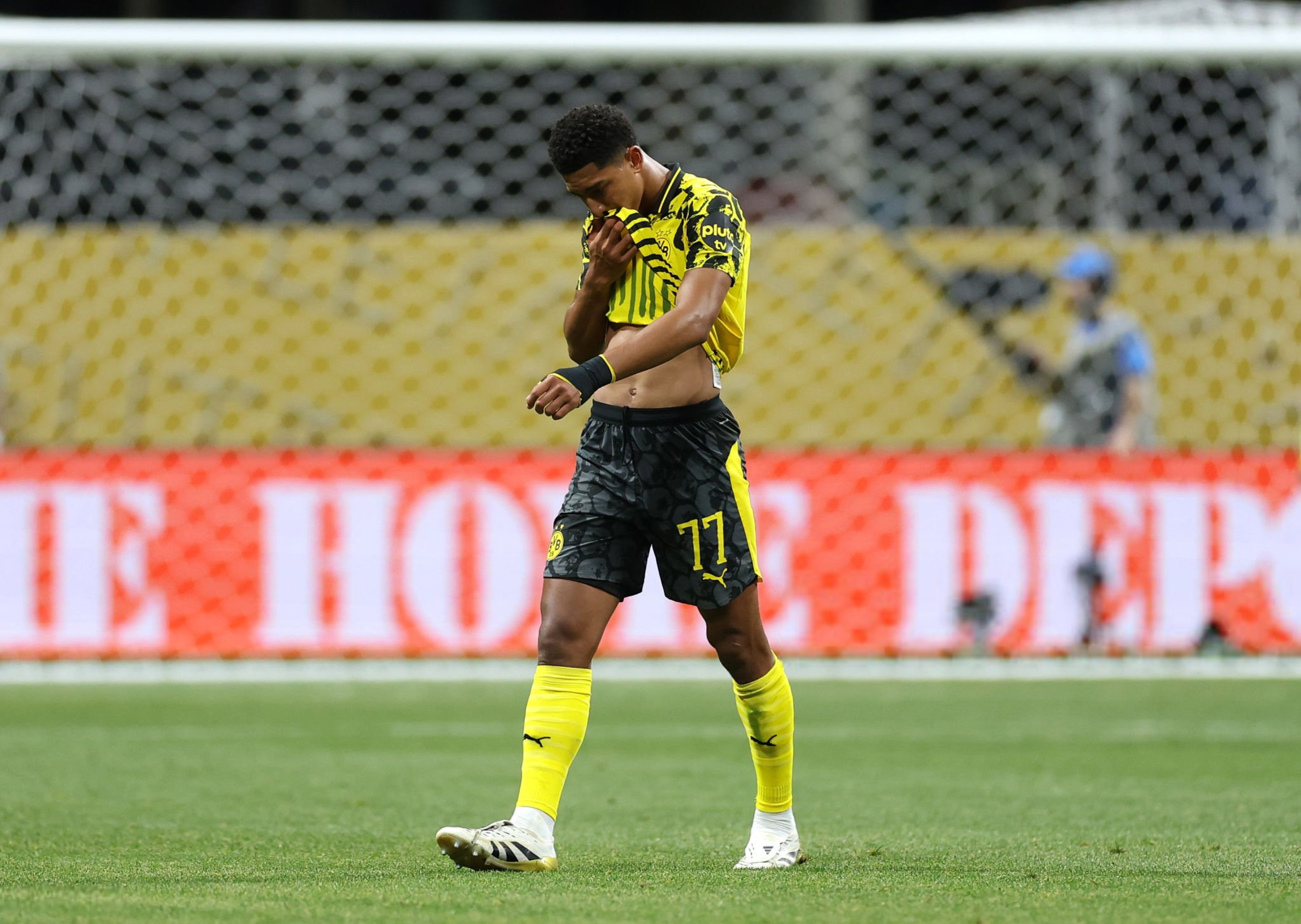 Jobe Bellingham absen karena akumulasi kartu kuning, batal duel lawan sang kakak, Jude, di perempat final Piala Dunia Antarklub 2025. FOTO: BBC Sport