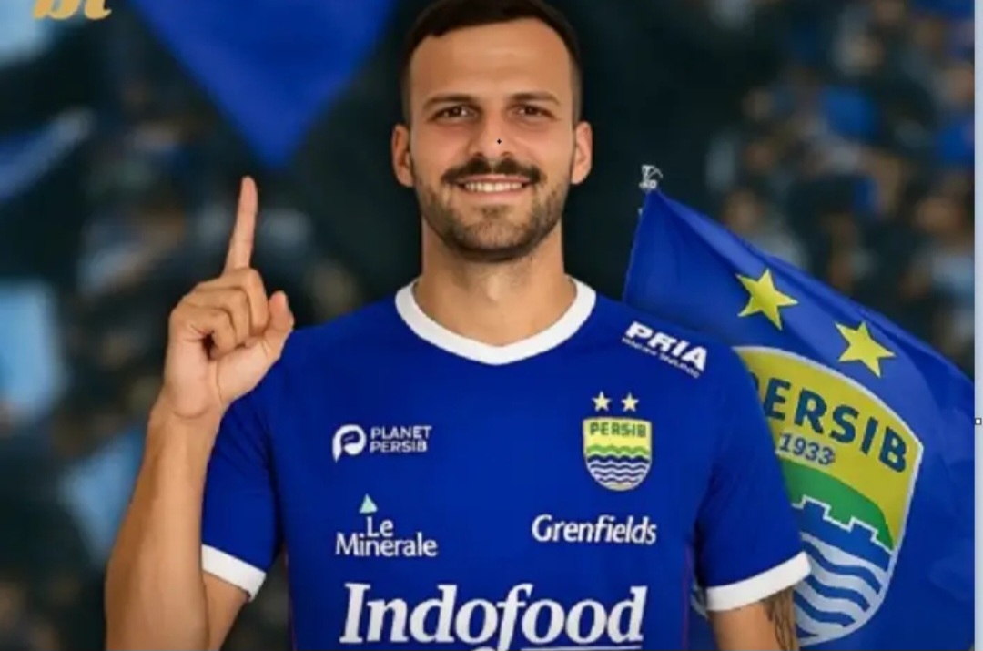 Persib Bandung datangkan bek Argentina Patricio Matricardi untuk musim 2025/2026.