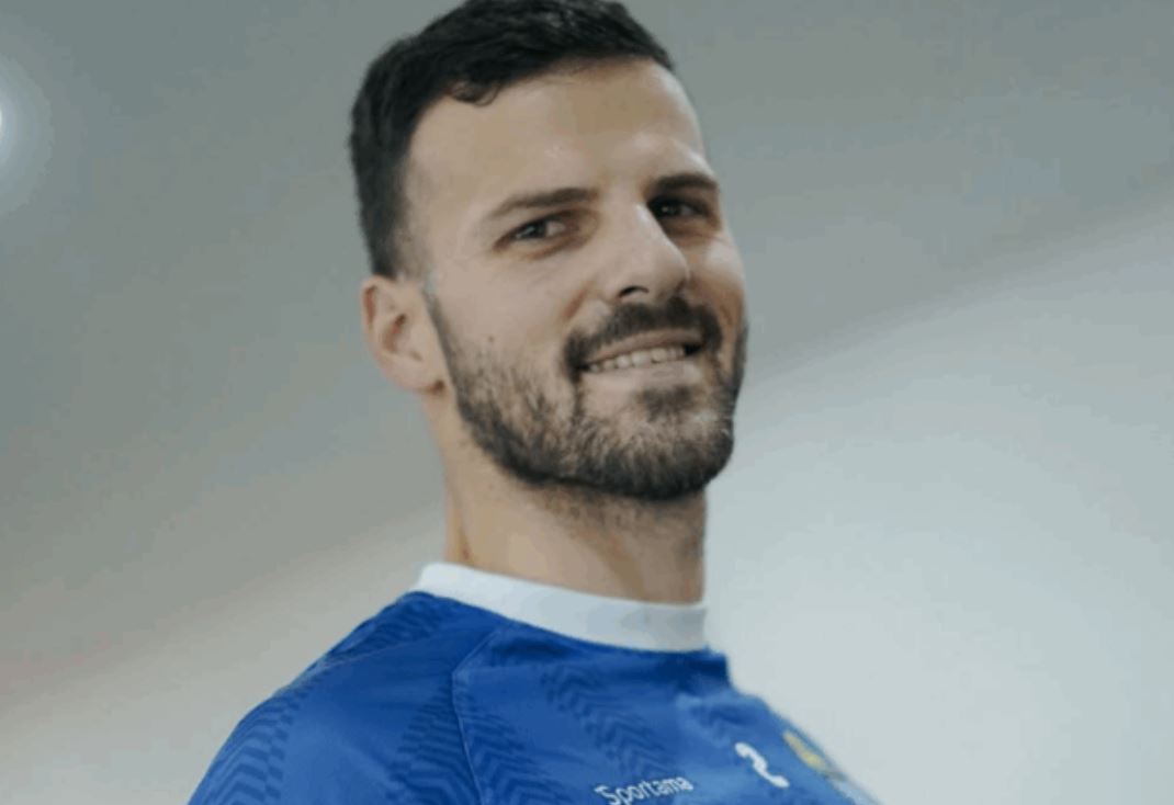 Patricio Matricardi diperkenalkan sebagai pemain baru Persib Bandung.
