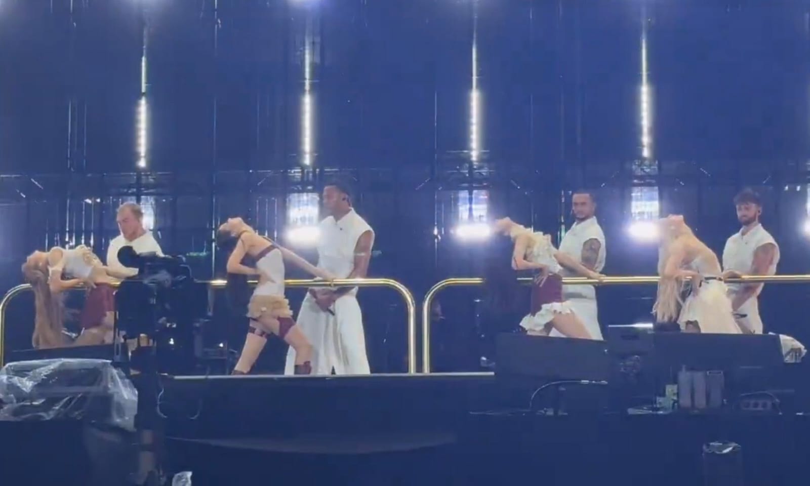 Aksi Blackpink di konser DEADLINE, Goyang Stadium.