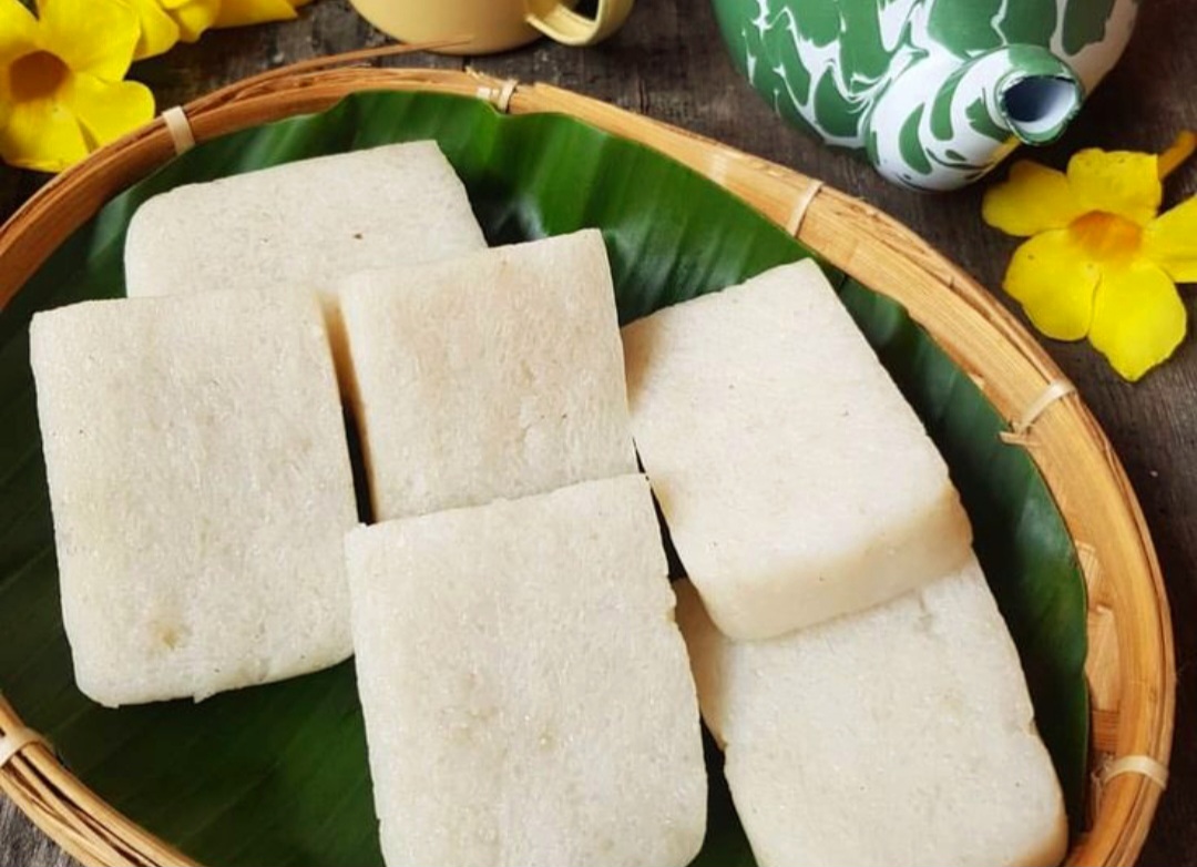 j Jadah ketan empuk dan gurih, lengkap dengan bahan, tips pulen, serta inspirasi penyajian khas tradisional.