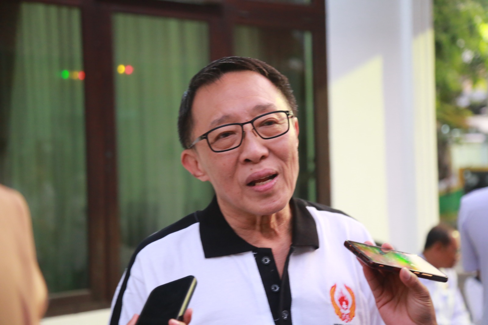 Ketua KONI Kota Madiun Edwin Susanto saat menyampaikan evaluasi hasil Porprov Jatim IX 2025. (JAWA POS RADAR MADIUN)