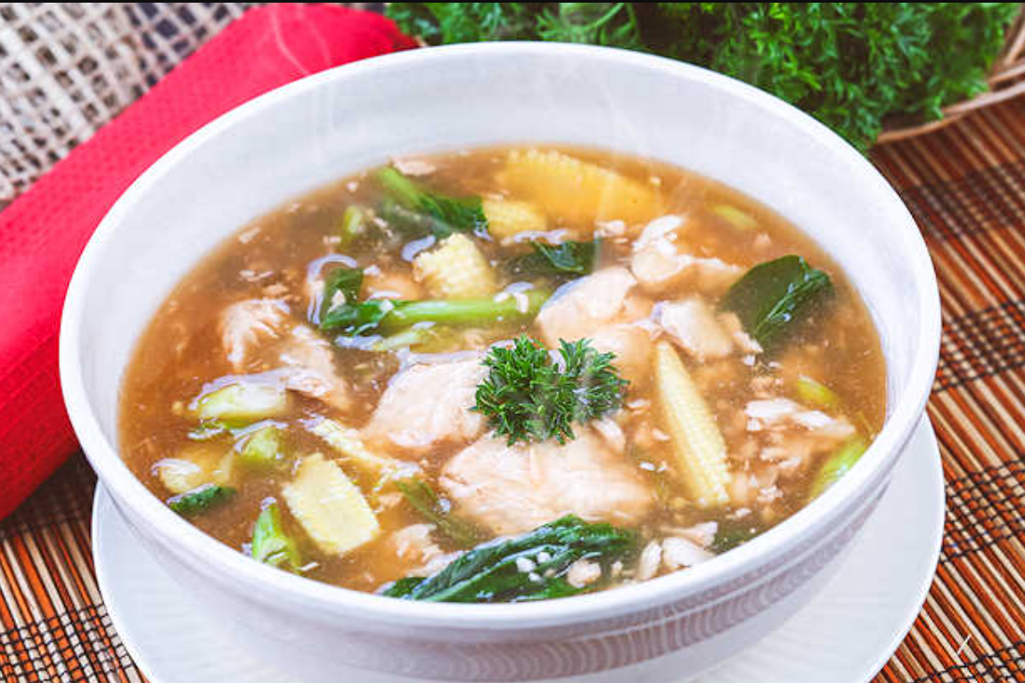 Sop ikan gurih segar yang bisa bikin makan siang kamu makin sehat dan mantap!