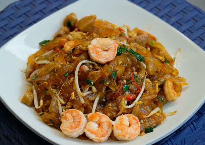 Ilustrasi kwetiau saus udang.