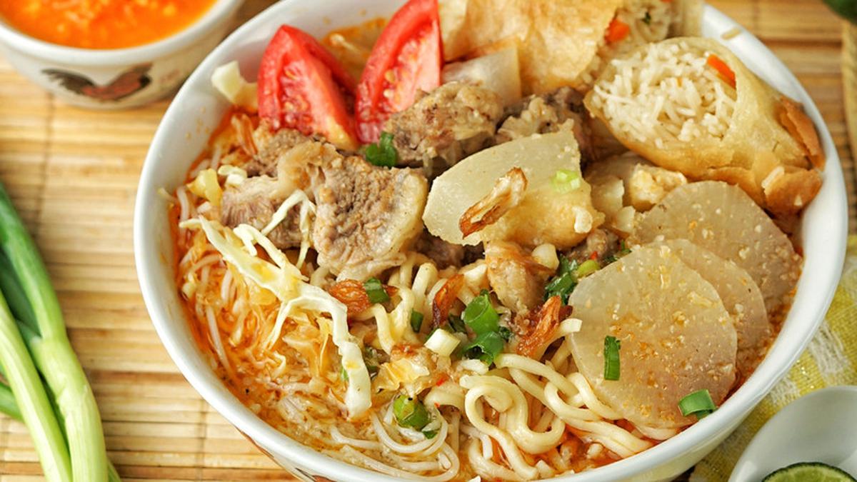 Ilustrasi Soto Mie Bogor