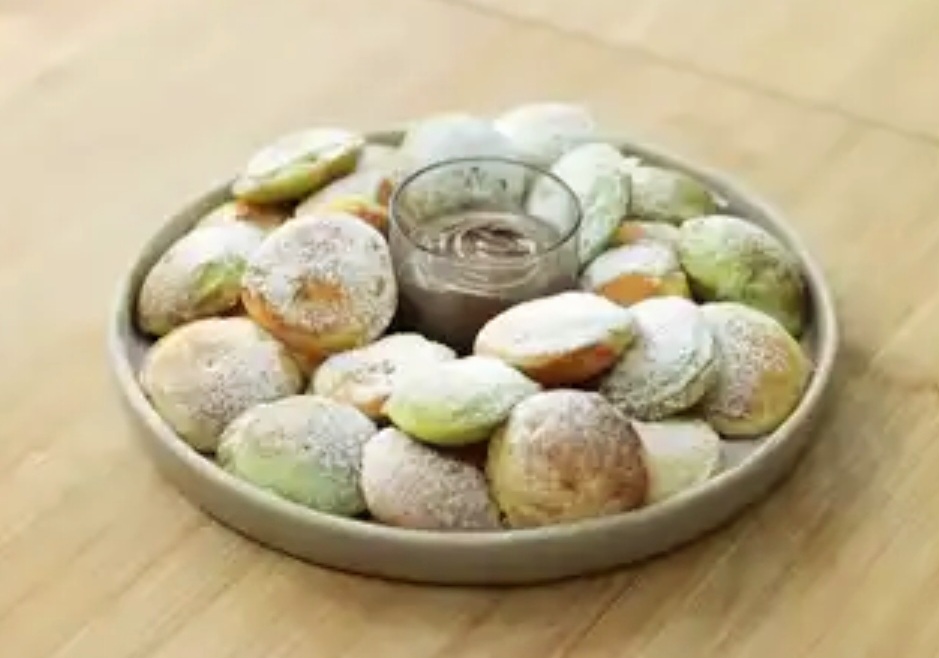 Kue cubit Belanda alias proffertjes ini empuk, manis, dan cocok untuk ide jualan.