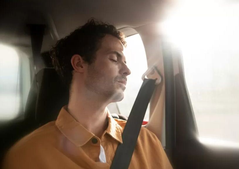 Ilustrasi mengatasi mabuk perjalanan.