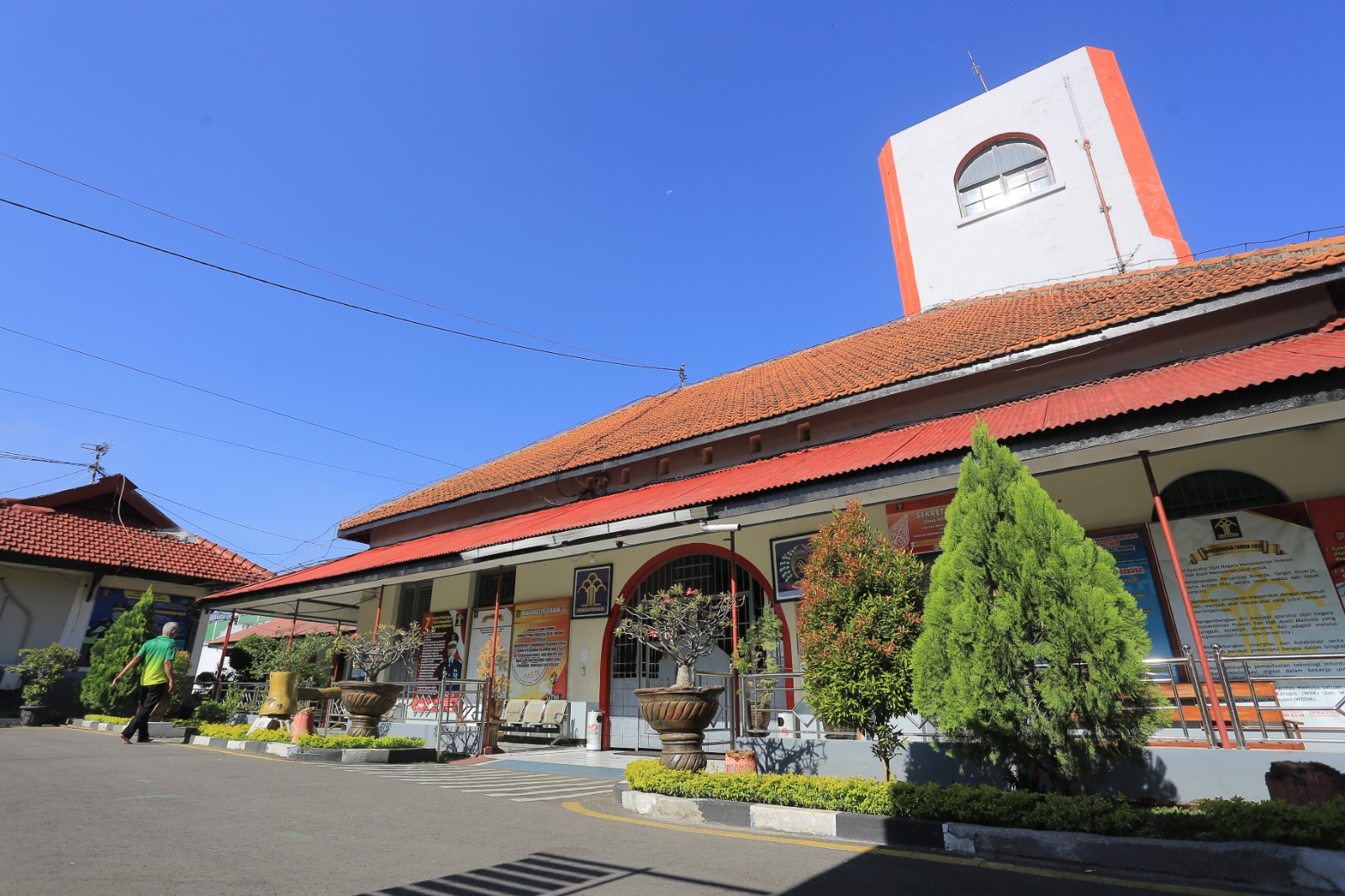 Jumlah warga binaan di Lapas Kelas I Madiun saat ini sudah melebihi kapasitas yang tersedia.